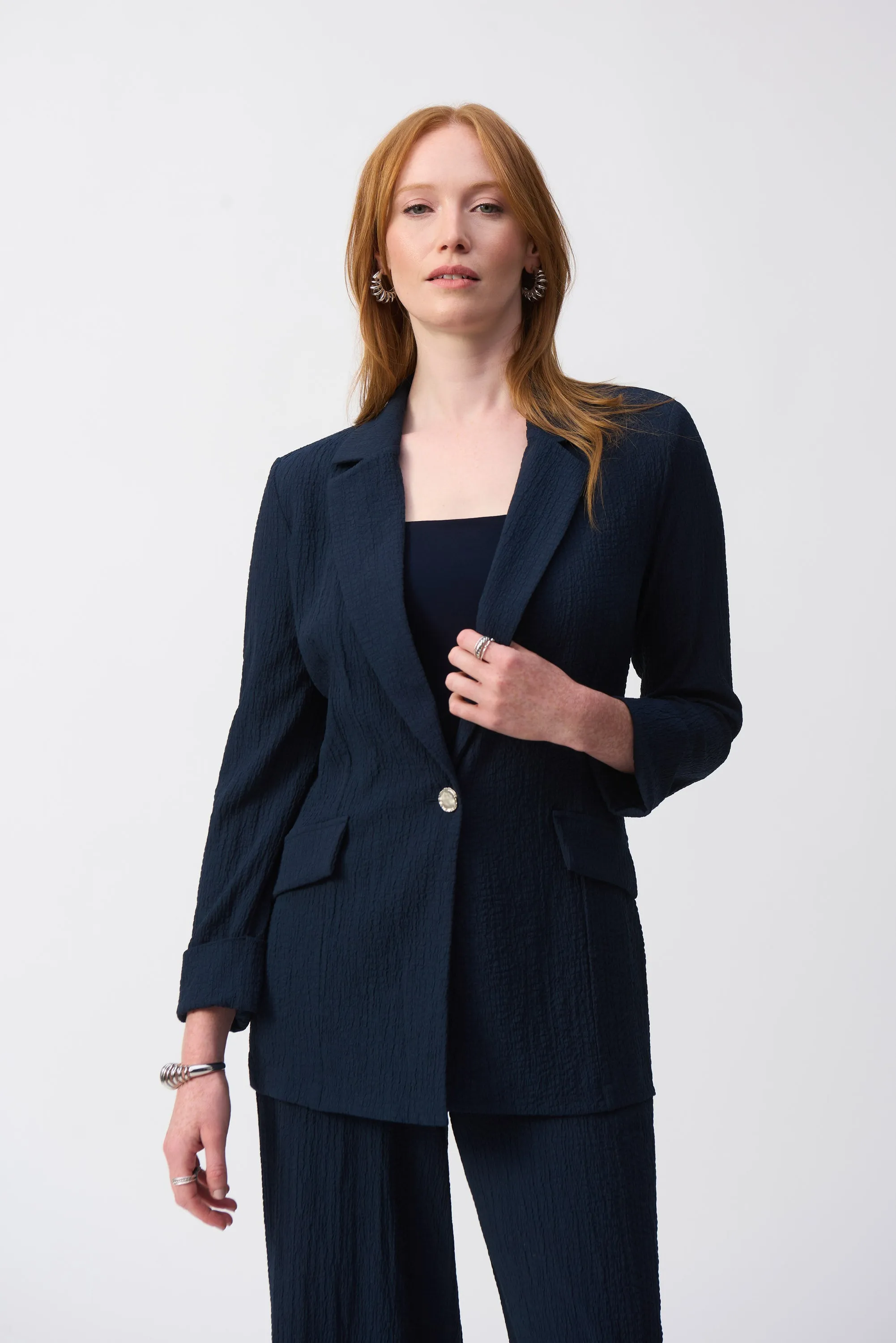 [251082] BLAZER