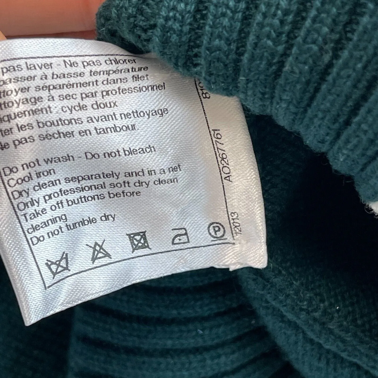 Chanel 16C Seoul Most Wanted Green Clover Belted Cardigan Green 38 US 6