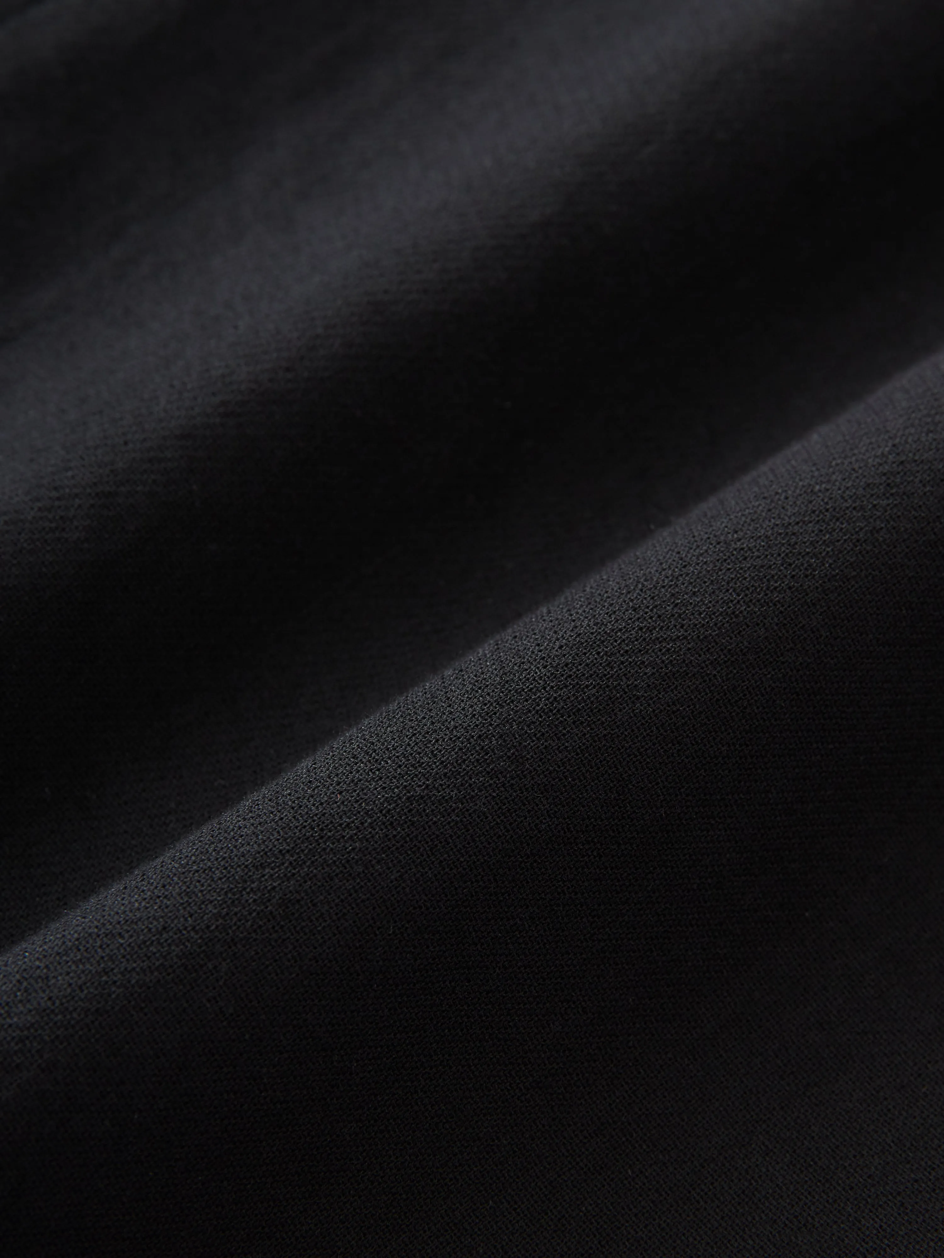 Mor Dress in Black