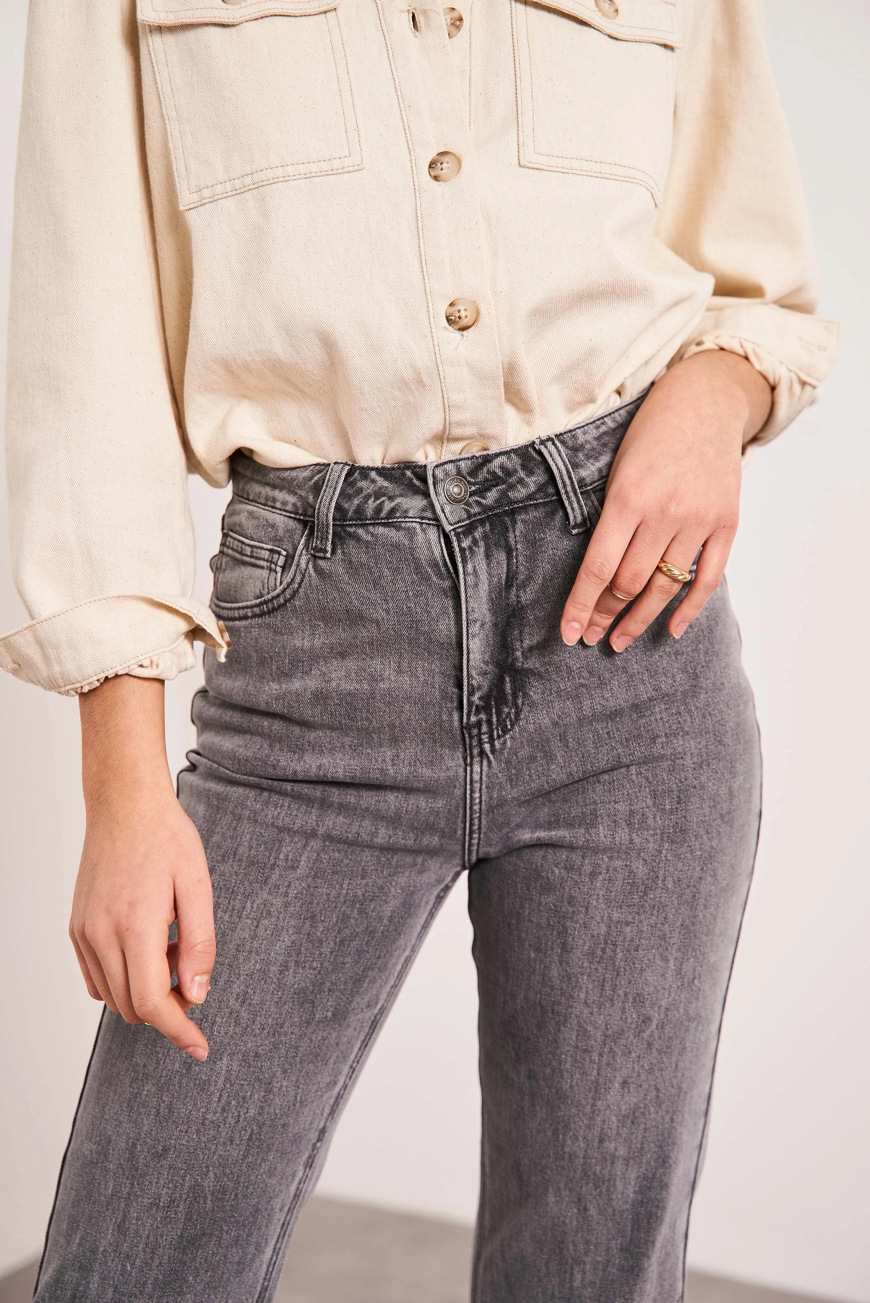 Oraije Straight High-Waist Jeans